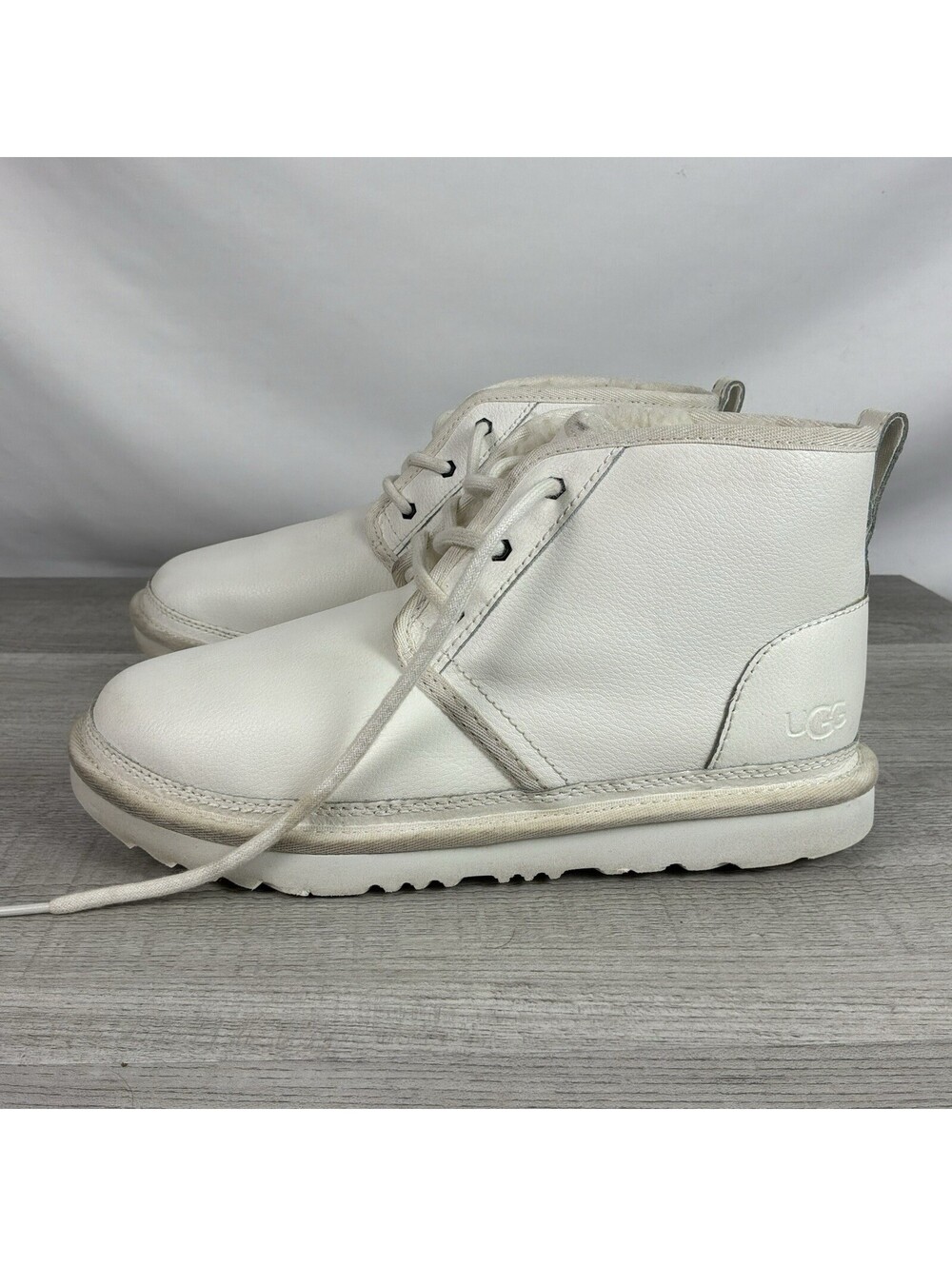 UGG Women’s Neumel Leather Lace-Up Boots – Size 6 – White